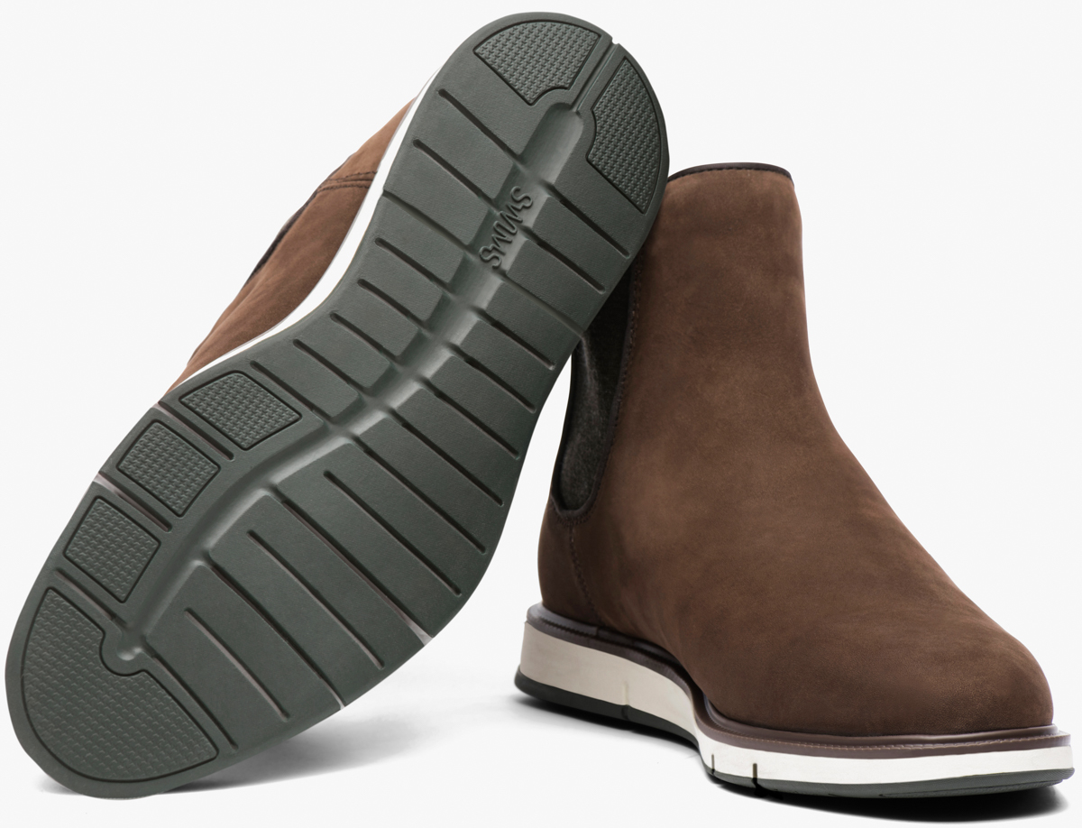 swims motion chelsea lug sole